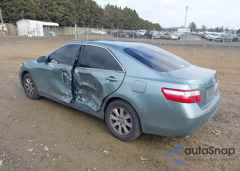 2007 Toyota Camry Xle V6 z USA, uszkodzony, nr VIN 4T1BK46KX7U516867